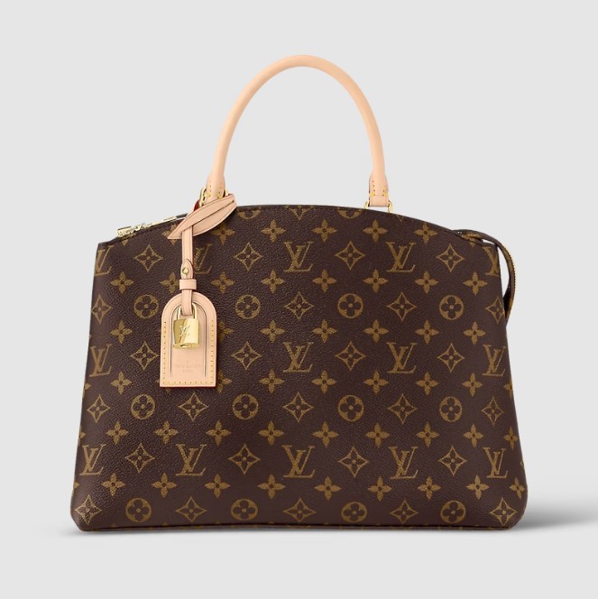 luxury-brand-lv-grand-palais-monogram