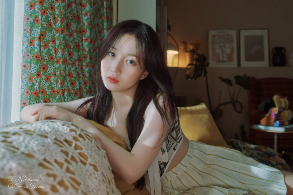 haewon-nmixx-phai-ngoi-bieu-dien-do-chan-thuong