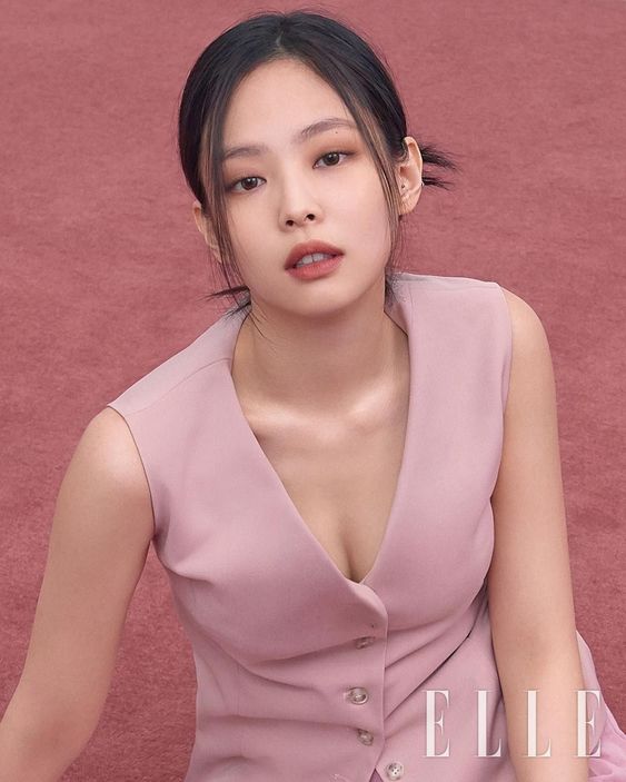 jennie-blackpink-chien-thang-vang-doi-giua-muon-van-tranh-cai