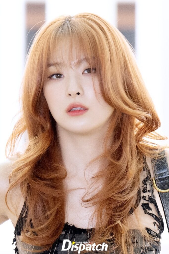 seulgi-red-velvet-da-cong-khai-xin-loi-ve-cao-buoc-lam-dung-quyen-luc