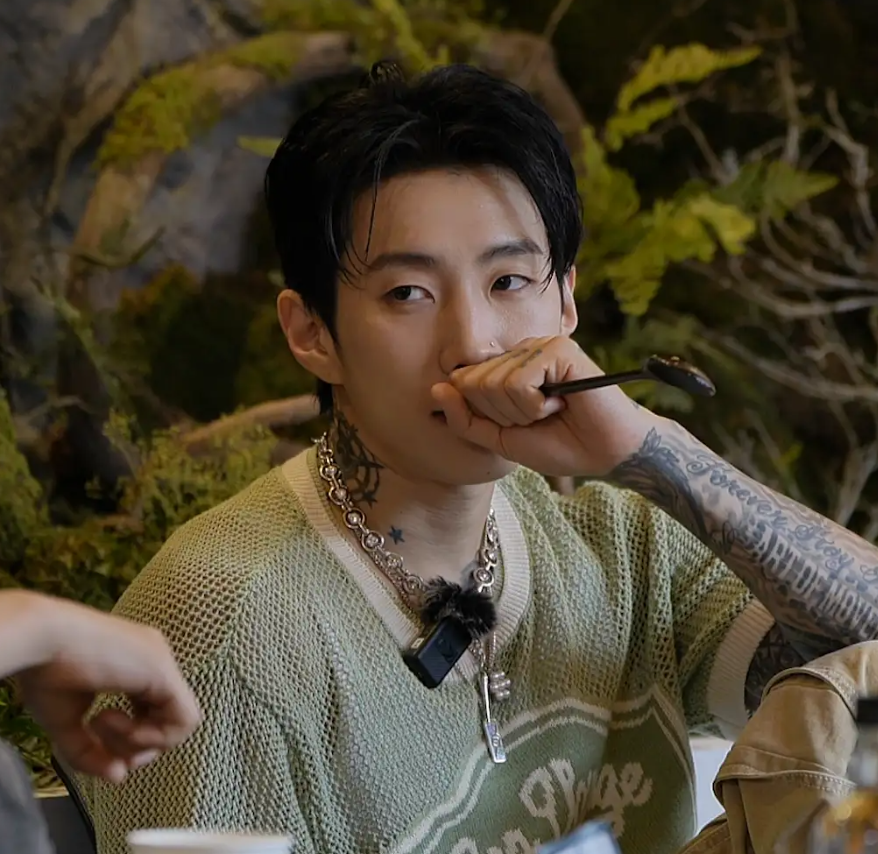 jay-park-ghe-tham-chuong-trinh-zip-daesung