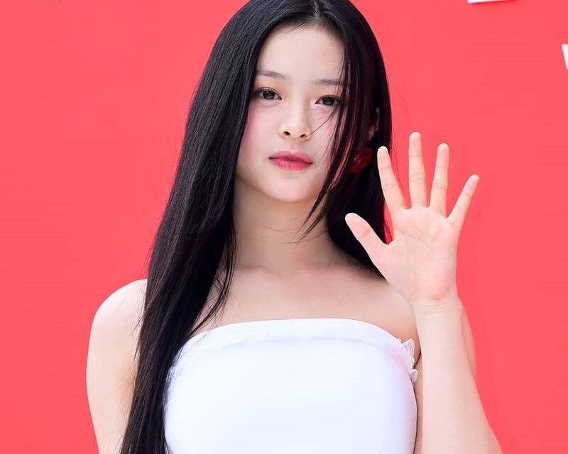 hanni-newjeans-tu-tin-voi-nhan-sac-ngot-ngao