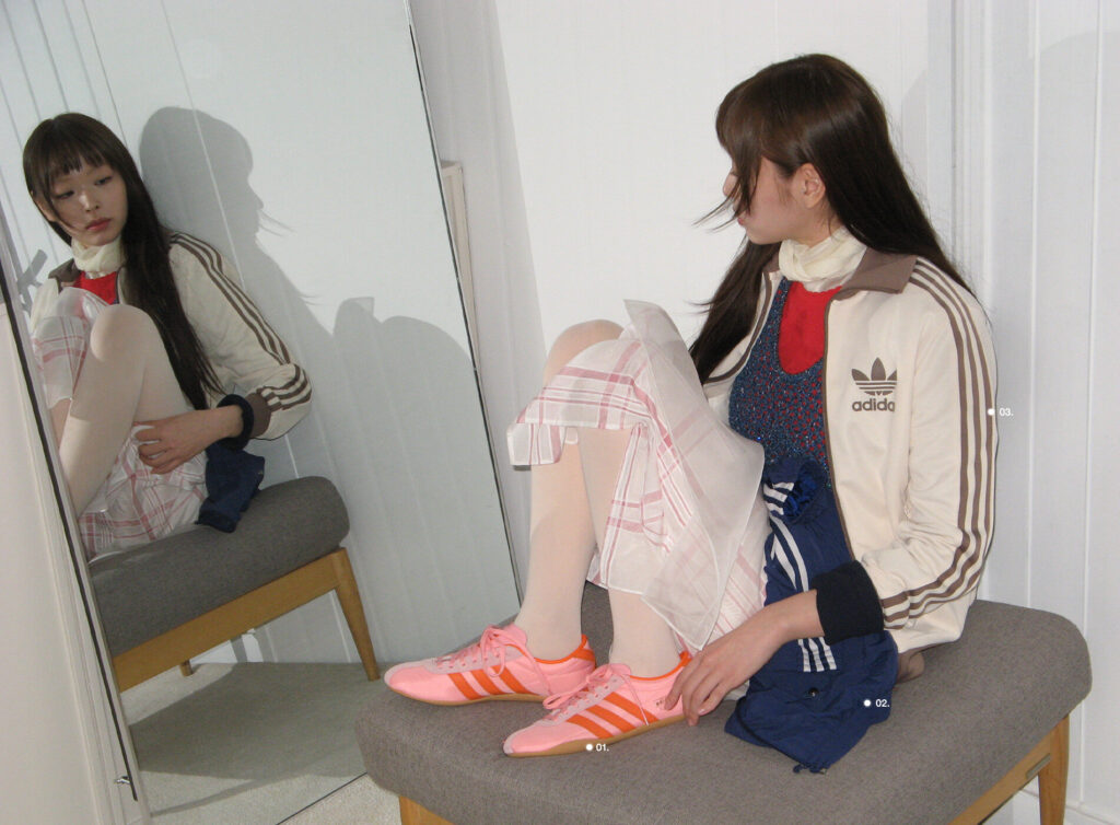 adidas-w-style-playing-with-layers-2025-kham-pha-phong-cach-layering-dinh-cao