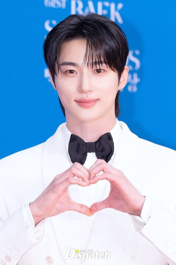 byun-woo-seok-lan-toa-hy-vong-cho-cong-dong