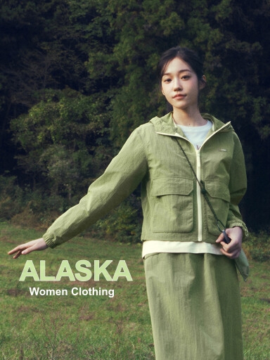alaska-women-cloth